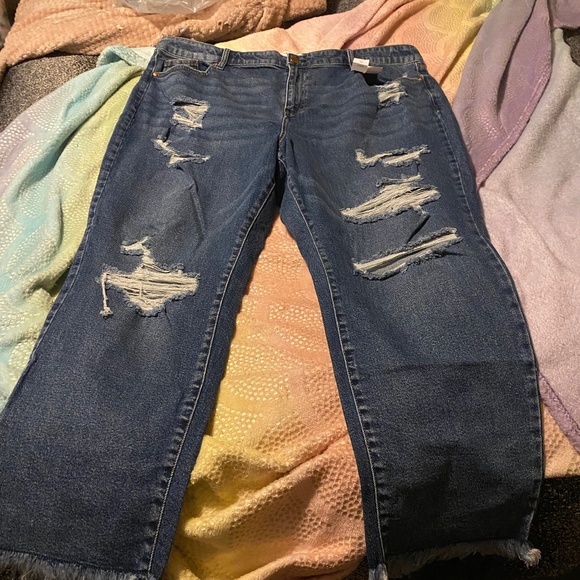 Jeans - Picture 1 of 7